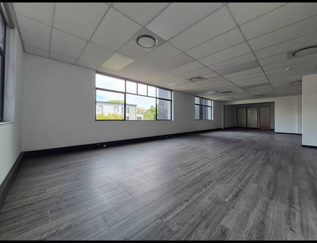 469M² OFFICE TO LET IN RIVONIA